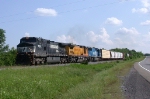 NS NB freight